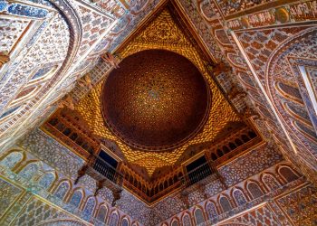 Ανδαλουσία: Τα αραβουργήματα του πάθους