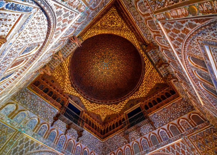 Ανδαλουσία: Τα αραβουργήματα του πάθους