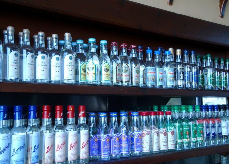 10 πράγματα που πρέπει να γνωρίζετε για το ούζο