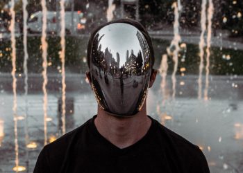 Τι θα απογίνουμε χωρίς τις μάσκες;