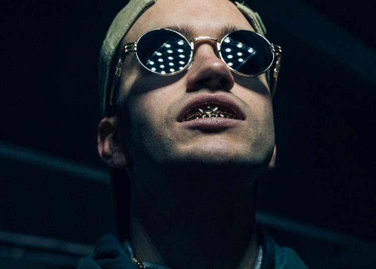 Η απατηλή λάμψη της τραπ