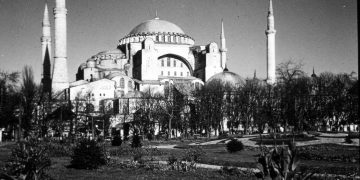 Η Αγιά Σοφιά του 1935 σε 12 κλικ