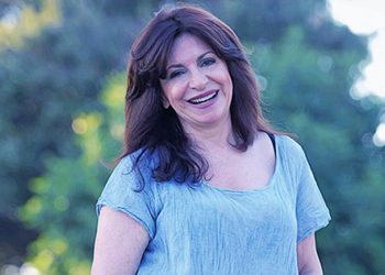 Νατάσα Τσακαρισιάνου: «Έκανα καριέρα με τα ‘’όχι’’»