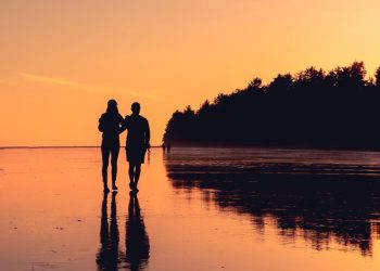 3 ψυχολογικά tips για να κάνεις κάποιον να σε πεθυμήσει  