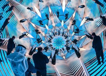 Το μεγαλύτερο καλειδοσκόπιο του κόσμου βρίσκεται στη Σαουδική Αραβία