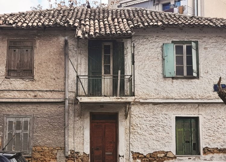 Τα πέτρινα σπίτια της Φρειδερίκης