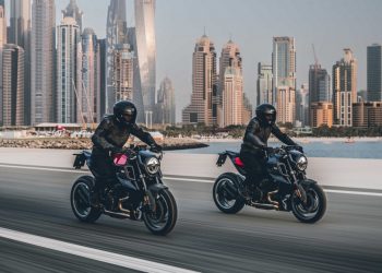 Πυρ και κίνηση