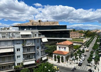 Ζούμε στην εποχή του παραλόγου