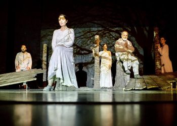 Είδαμε την «Ασκητική» και νιώσαμε τη μεταφυσική αγωνία του Καζαντζάκη 