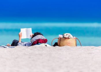 10 βιβλία για ένα βιβλιοφίλ καλοκαίρι