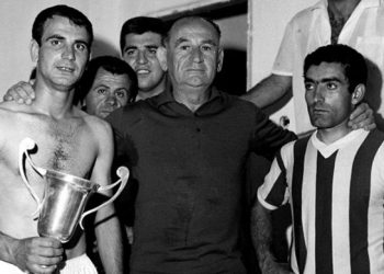 Τη νύχτα που έφυγε ο Μπούκοβι