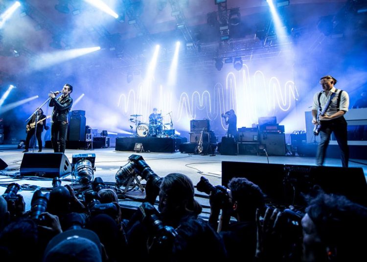 Ακούστε το νέο single των Arctic Monkeys