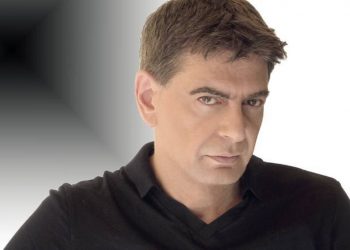 Ο Μιχάλης Ρακιντζής επιστρέφει στα live