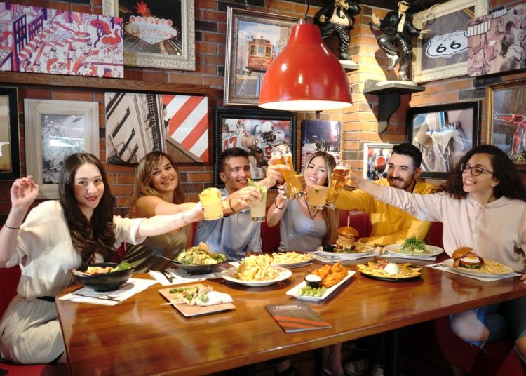 25 χρόνια TGI Fridays