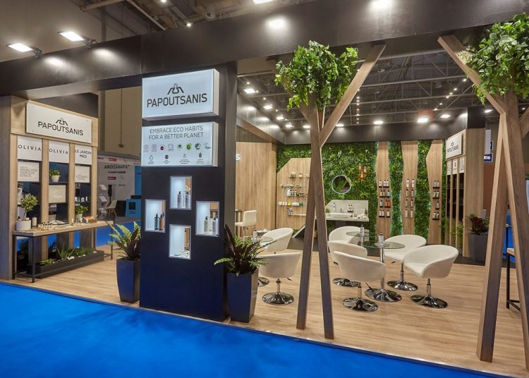 Η Παπουτσάνης στην έκθεση ΧΕΝΙΑ 2022