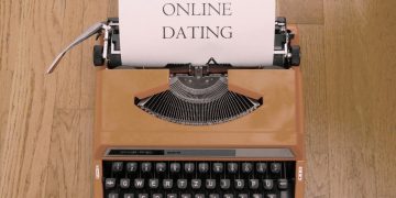 8 μυστικά για να έχετε επιτυχία στο online dating