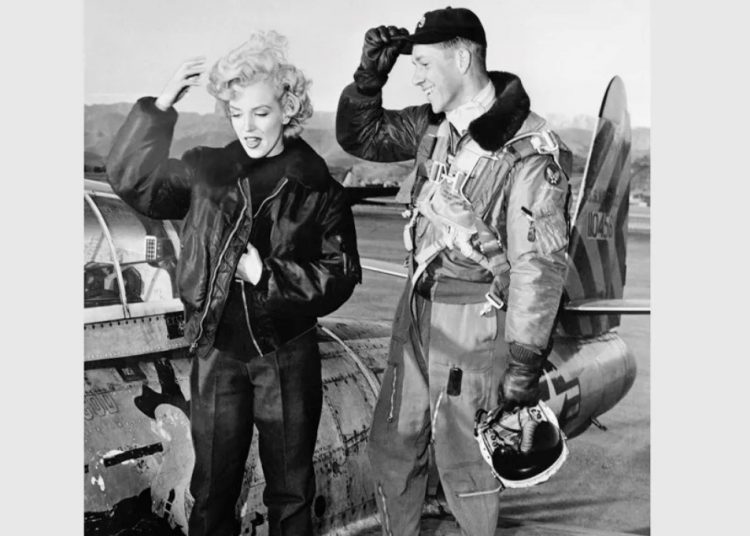 Η σύντομη ιστορία του bomber jacket