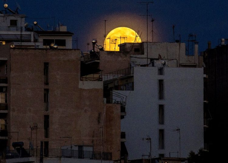 Το Lockdown των 6 ημερών
