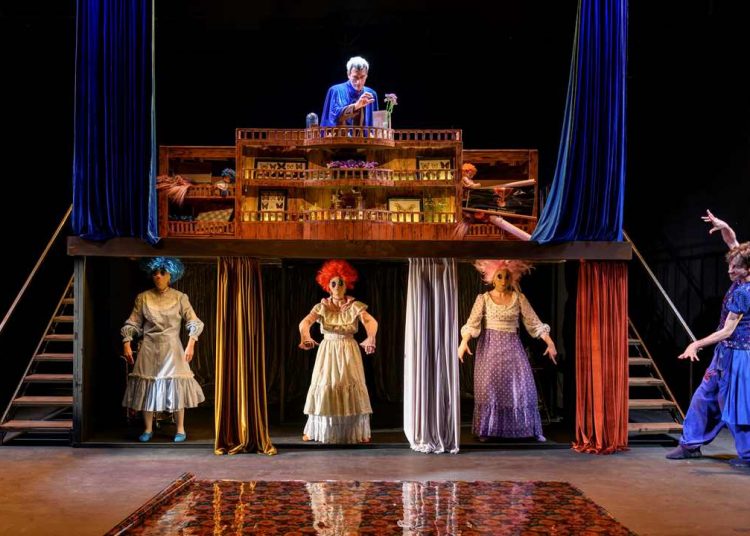 Είδαμε την Τρικυμία του Σαίξπηρ στο Μουσούρη