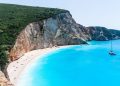 Λευκάδα: παραλίες που κόβουν την ανάσα, μεσαιωνικά κάστρα και απολαυστική κουζίνα