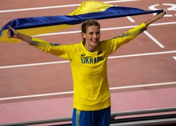 Γιατί όλοι μιλούν για τη Γιαροσλάβα Μάχουτσικ;