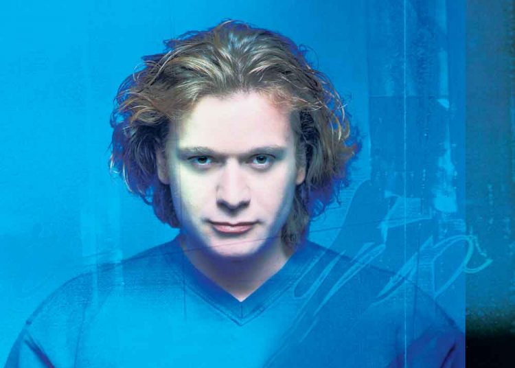 Ο Πέτρος Γαϊτάνος μας καλεί σε Ταξίδι στην Ιθάκη