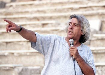 Ο Χρήστος Λεοντής γιορτάζει στο Ηρώδειο