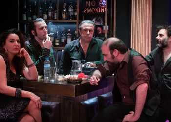 Είδαμε τον «Κωλόκαιρο» στο θέατρο Χώρα