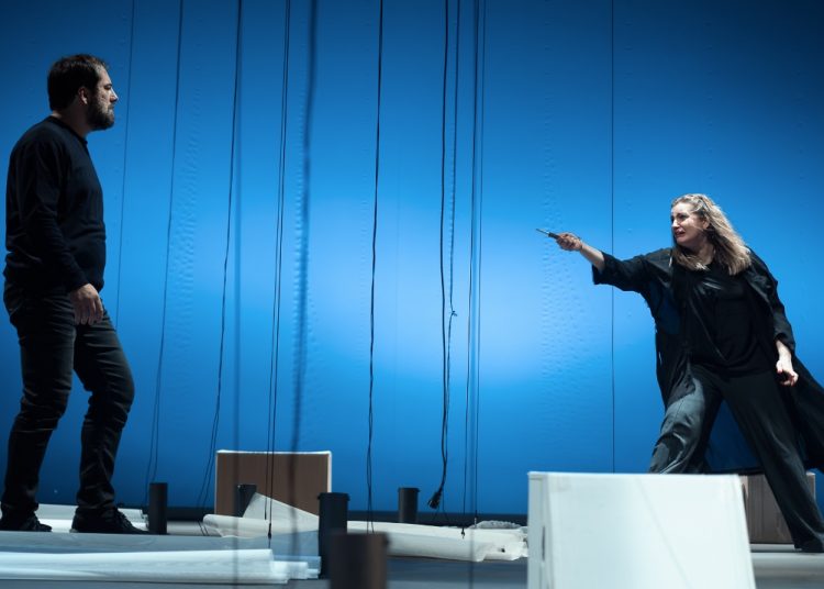 Είδαμε τη «Γέρμα», μια σπουδαία παράσταση