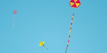 Χαρταετός: η ιστορία, το έθιμο, οι συμβολισμοί