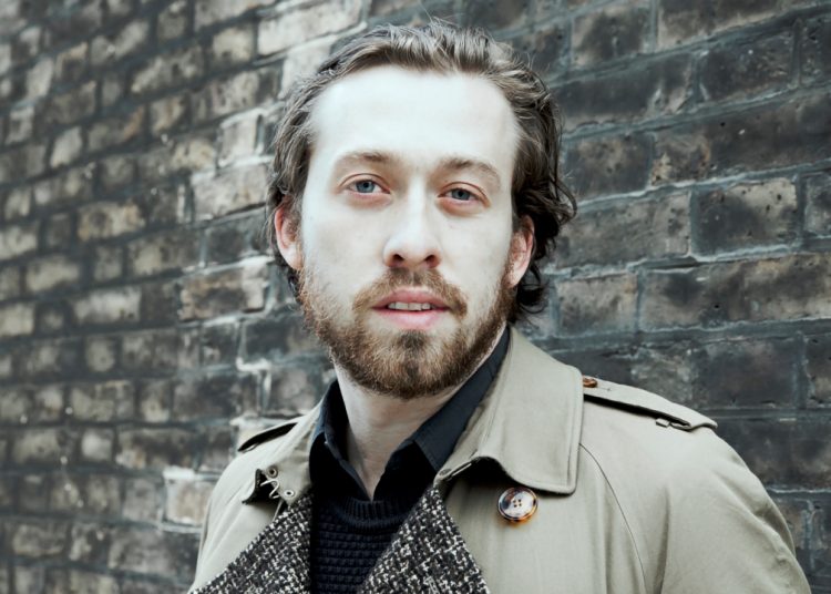 O Σάιμον Στόουν μιλάει για τη δική του Μήδεια