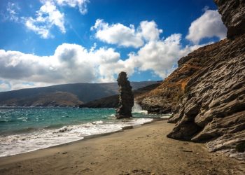 Η αρχοντική και εκλεκτική Άνδρος