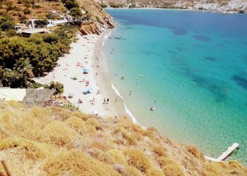 Η ήσυχη και εναλλακτική Αμοργός