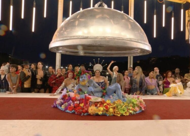 Η τελετή έναρξης και η αρχή του τέλους