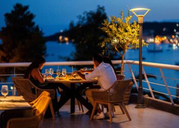 Riviera: Νέα άφιξη στο Πόρτο Χέλι