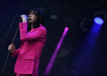 Primal Scream: Στη σωστή πλευρά της ιστορίας