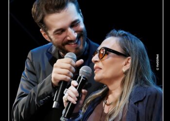 Ο Θοδωρής Βουτσικάκης στο Γυάλινο Μουσικό Θέατρο