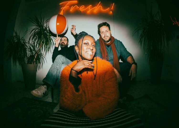 Μικρές, «μυστικές» συναυλίες σε απρόσμενα αθηναϊκά spot