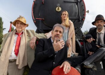 «Εκείνος κι Εκείνος» σε όλη την Ελλάδα