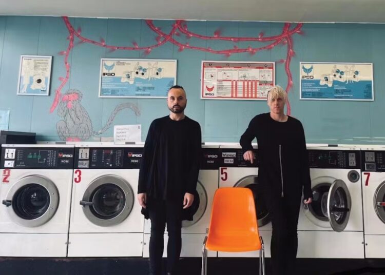 Οι TRAITRS ξανά στην Αθήνα